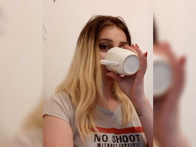 alissonone live cam on BongaCams