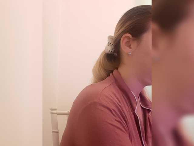alissonone live cam on BongaCams