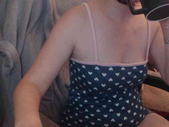 AlisVSBob_ webcam