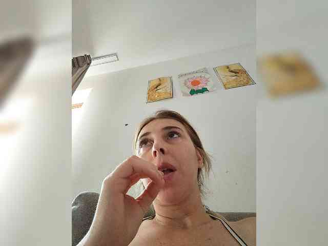 Alissonone - Girl 