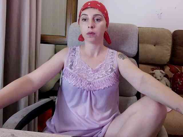 Mommymilk webcam