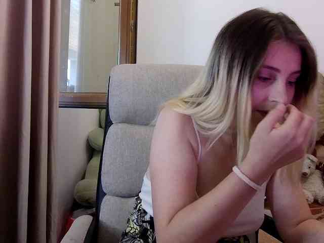 LeylaAyden webcam