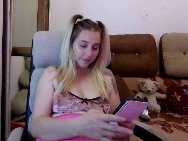 LeylaAyden webcam