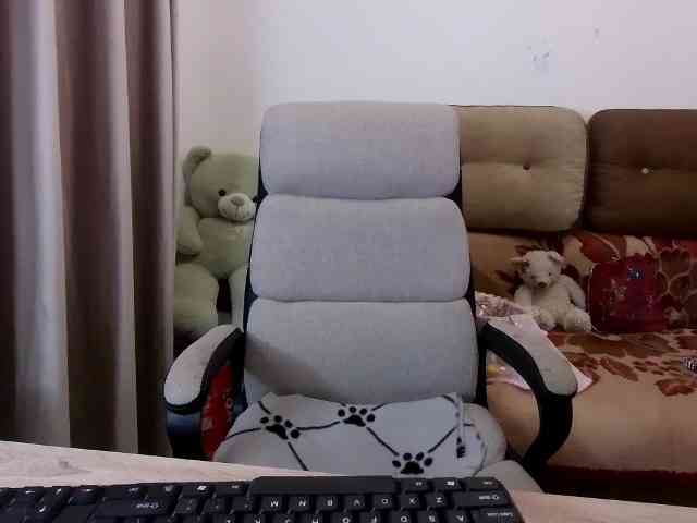 Mommymilk webcam