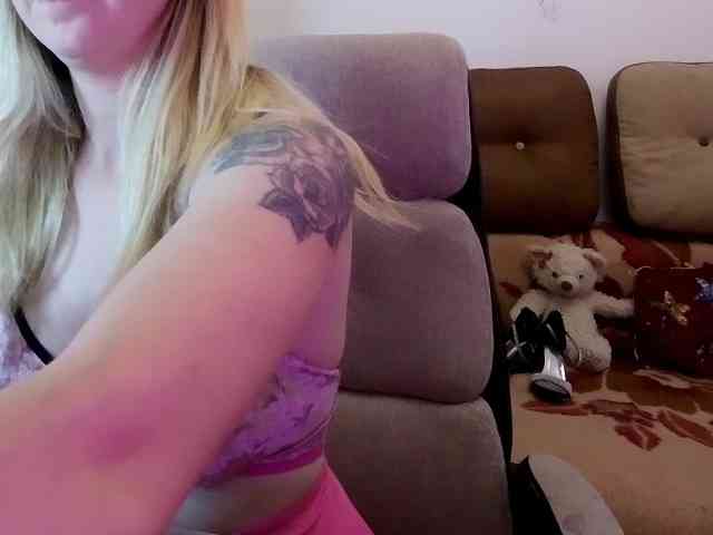 LeylaAyden webcam