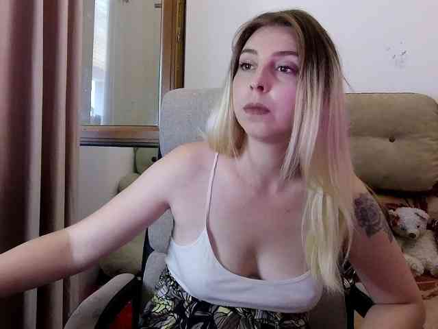 LeylaAyden webcam