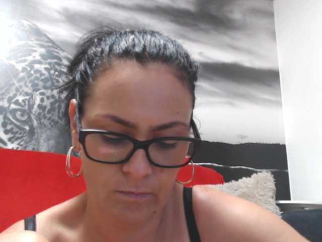sweetandreea live cam on BongaCams