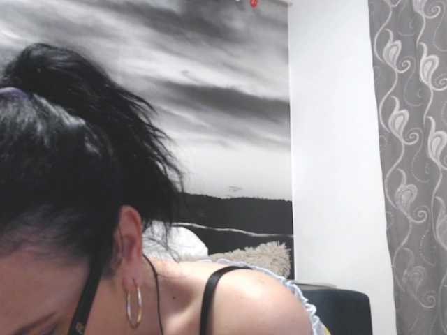 sweetandreea live cam on BongaCams