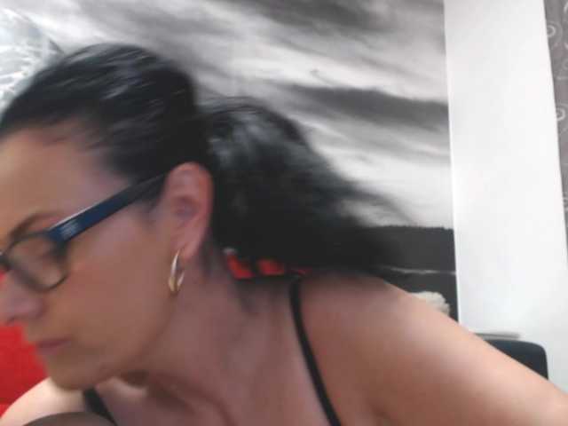 sweetandreea live cam on BongaCams
