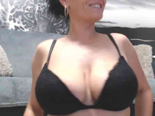 sweetandreea webcam