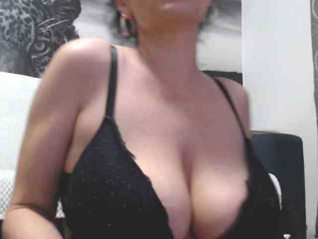 sweetandreea webcam