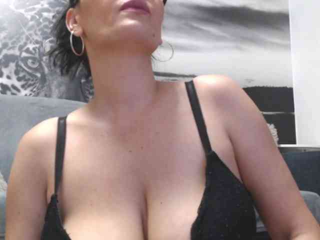 sweetandreea webcam