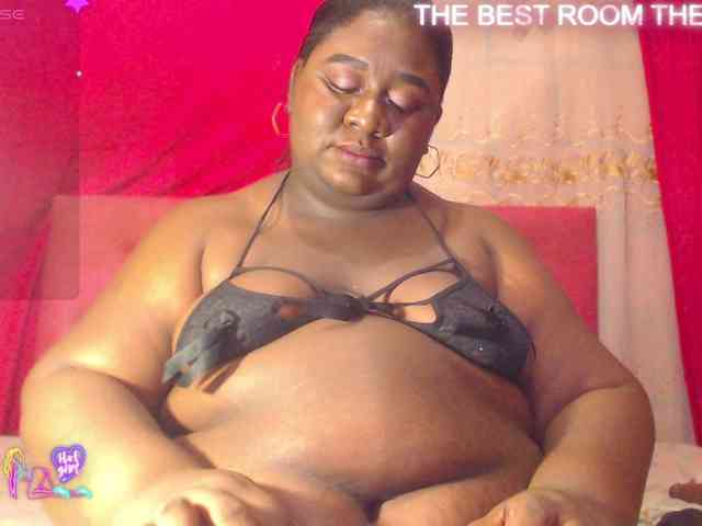 KARLAFREAKK webcam