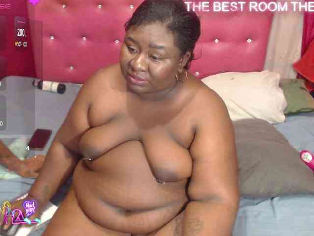 KARLAFREAKK webcam