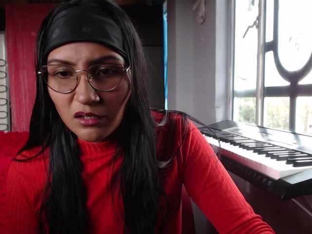 Leah-666 live cam on BongaCams