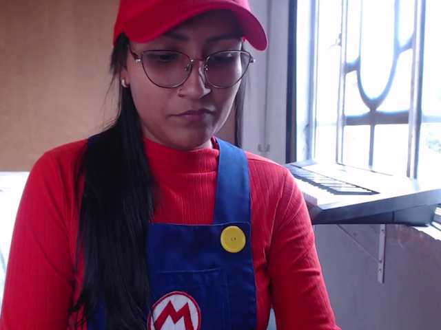 Leah-666 live cam on BongaCams