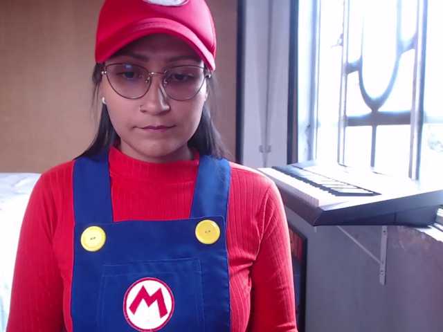 Leah-666 live cam on BongaCams