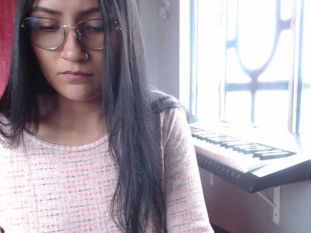 Leah-666 live cam on BongaCams