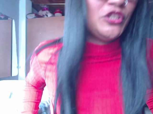 Leah-666 live cam on BongaCams