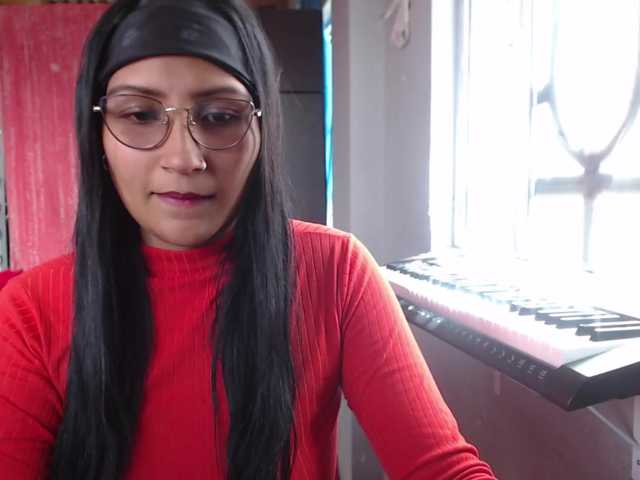 Leah-666 live cam on BongaCams