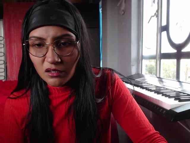 Leah-666 webcam
