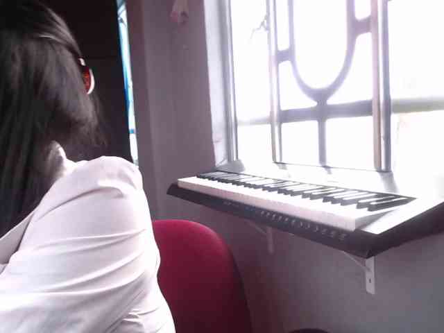 Leah-666 webcam