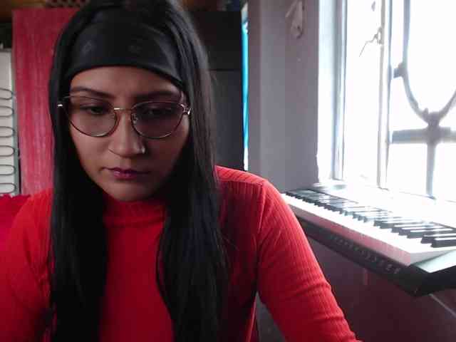Leah-666 webcam