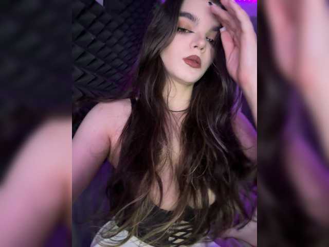 go to chat with GothTits
