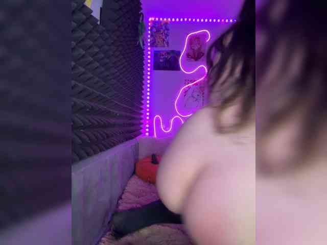 GothTits webcam