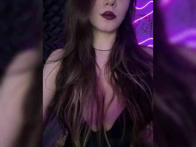 GothTits webcam