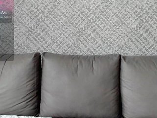 xAlexAx