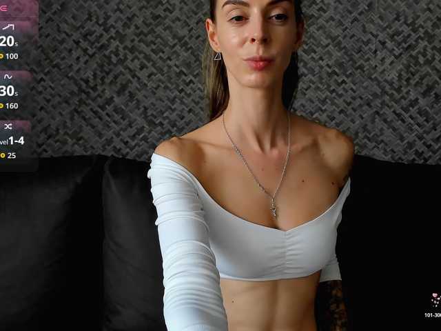 xAlexAx