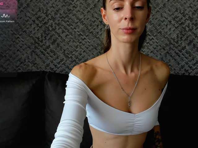 xAlexAx