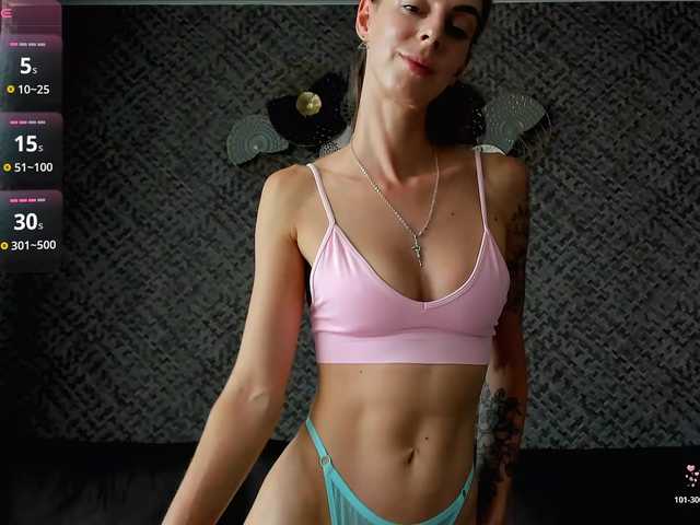 xAlexAx live cam preview