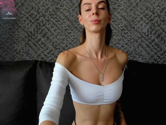 xAlexAx
