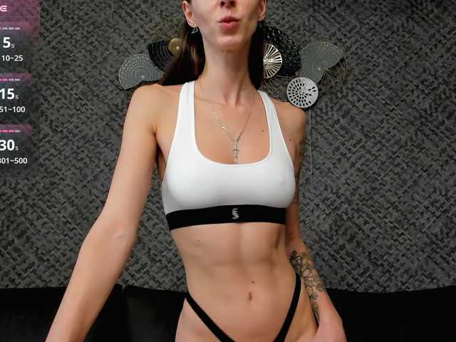 MisteryAlexa live cam on BongaCams