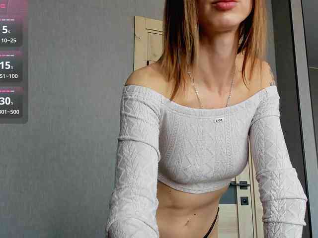xAlexAx