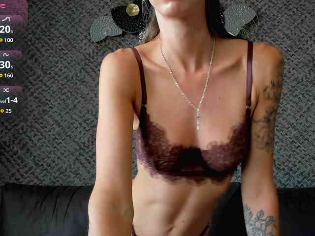 xAlexAx webcam