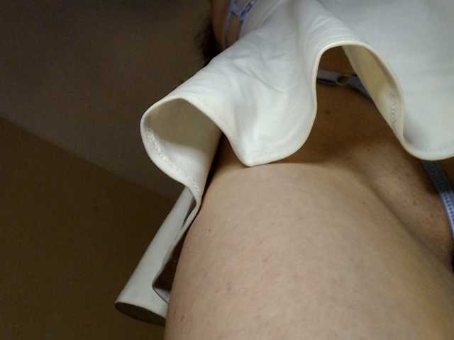 BeautyDKriss live cam on BongaCams