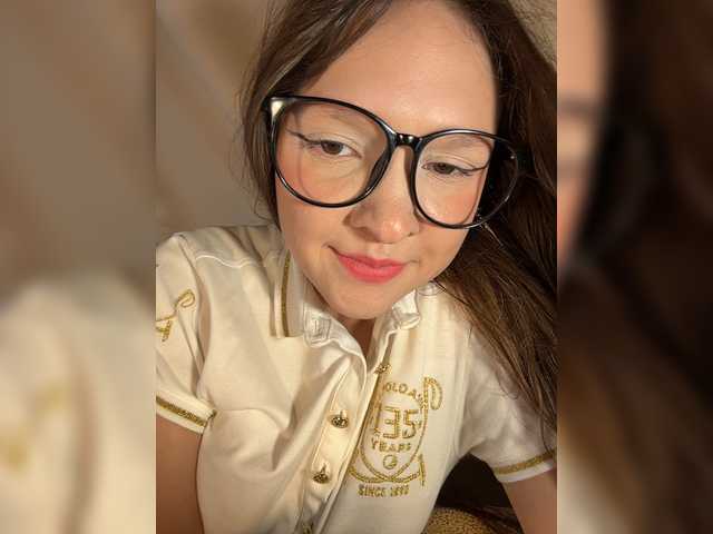 Cute-Lolly live cam on BongaCams
