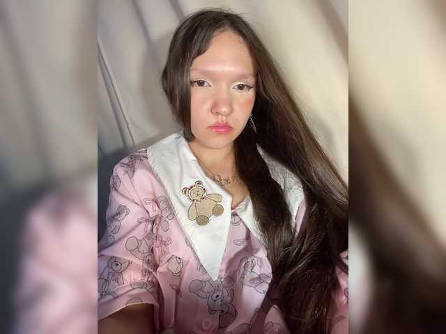 Cute-Lolly live cam on BongaCams