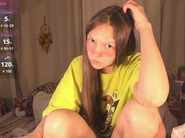 Cute-Lolly's BongaCams show and profile