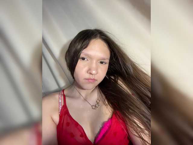 Cute-Lolly live cam on BongaCams