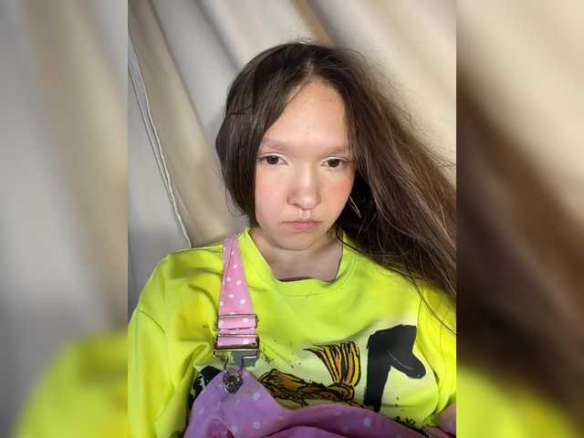 Cute-Lolly live cam on BongaCams