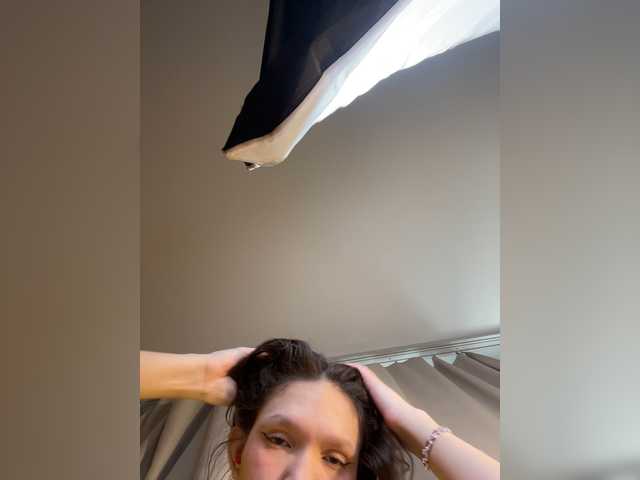 Cute-Lolly live cam on BongaCams