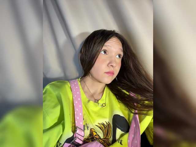 Cute-Lolly live cam on BongaCams