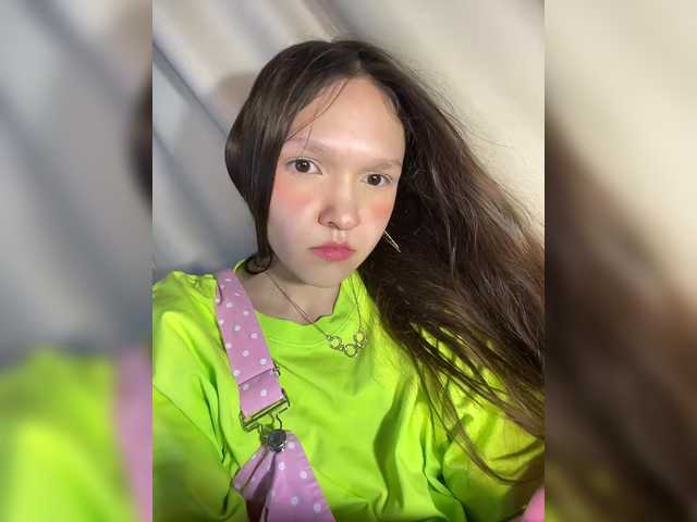Cute-Lolly live cam on BongaCams