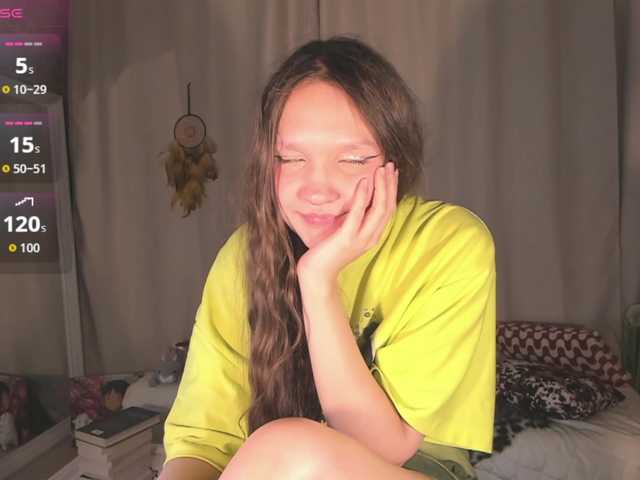 Cute-Lolly's BongaCams show and profile