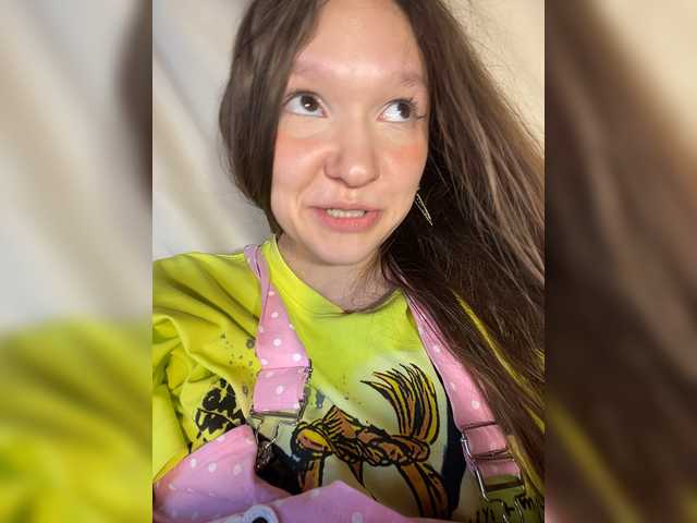 Cute-Lolly live cam on BongaCams