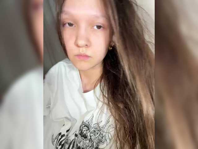Cute-Lolly live cam on BongaCams